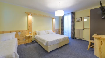 Double bed in family room