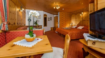 Living room in double bedroom