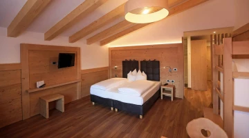 Doppelbett in der Suite