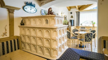 Salle commune avec stube