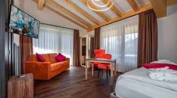Junior Suite con divano e scrittoio
