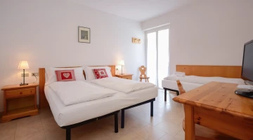 Triple room