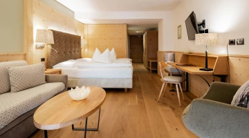 Zona soggiorno in junior suite