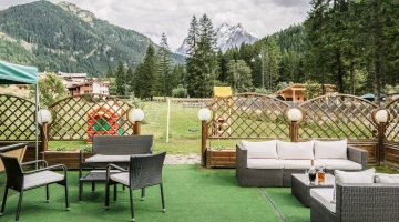 Furnished outdoor spaces