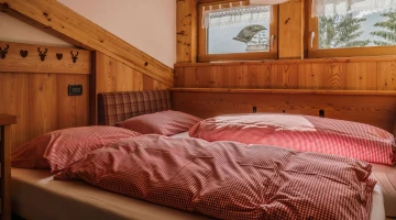 Additional beds in Suites