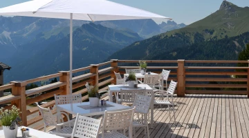 Terrasse commune aménagée