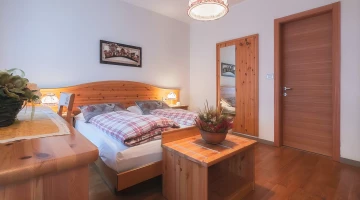 Letto matrimoniale in camera familiare