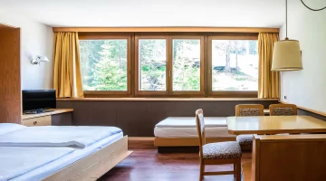 Apartment with two bathrooms, bedroom and living room