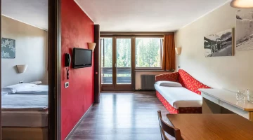 Third bed in apartment