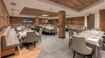 Soleil Noir, ristorante interno