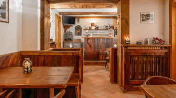 Taverne aus Holz