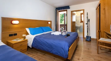 Dreibettzimmer