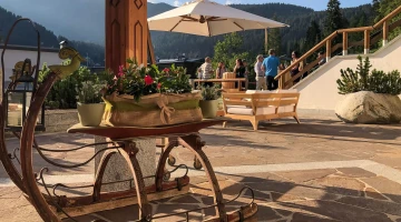 Terrasse commune aménagée