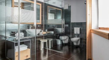 Salle de bain de la suite junior