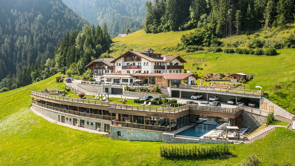 Hotel in posizione panoramica