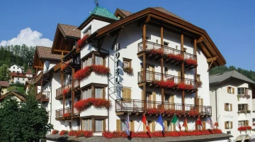 Hotel Dolomiti Madonna