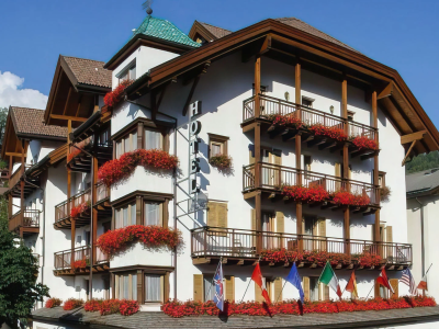 Hotel Dolomiti Madonna