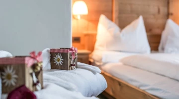 Detail of furnishings in the room