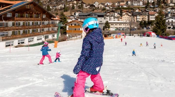 Hotel located next to Palmer Ski Lift