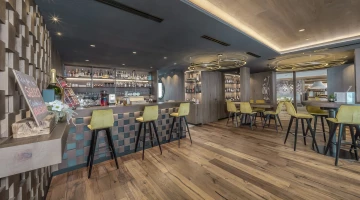 Bar counter