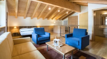 Living room in Family Suite