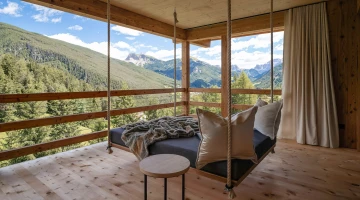 Grand balcon meublé dans la suite