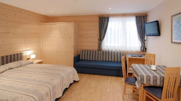 Dreibettzimmer