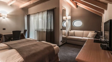 Doppelzimmer mit Schlafcouch