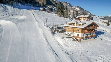 Hotel mit direktem Zugang zu den Skipisten