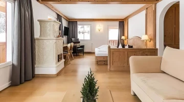 Suite with stove