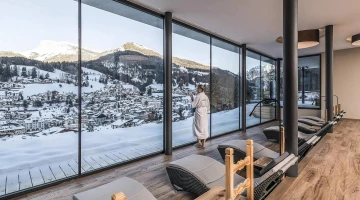 Panoramic relaxation area