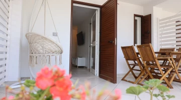 Rooms with independent entrance