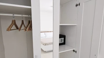 Safe and wardrobe in the room