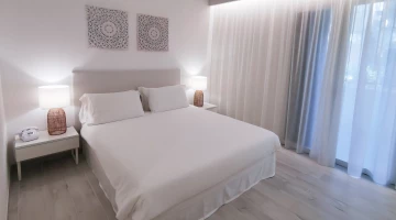 Restyle Deluxe Double Room with Balcony