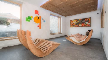 Wellness center with relaxation area