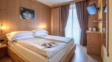 Detail of furnishings in the double bedroom