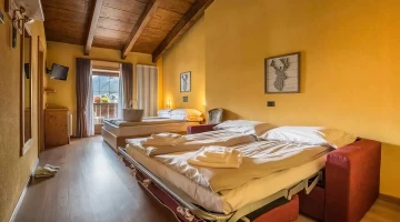 Bed arrangement in Quadruple Room 