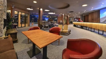 Lobby con reception