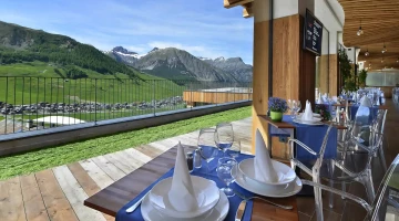 Restaurant with panoramic view