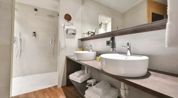 Private facilities with shower and hairdryer