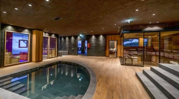 Pools and saunas of the wellness center