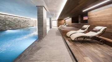 Indoor swimming pool with relaxation area