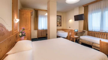 Quadruple room