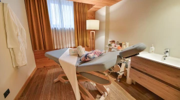 Massage cabin