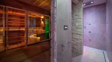 Sauna and emotional showers in the spa at Bivio Hotel Plaza