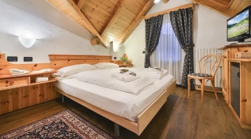 Attic room with balcony