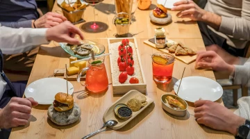 Aperitif at the Bistrot