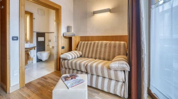 Living room in Suite 