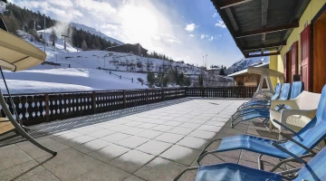 Solarium area on the terrace