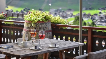 Furnished outdoor spaces